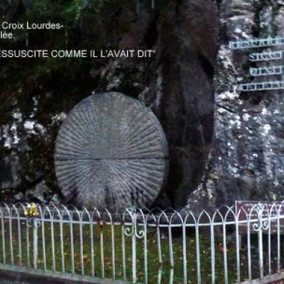 CHEMIN DE CROIX DE LOURDES...Dernière station